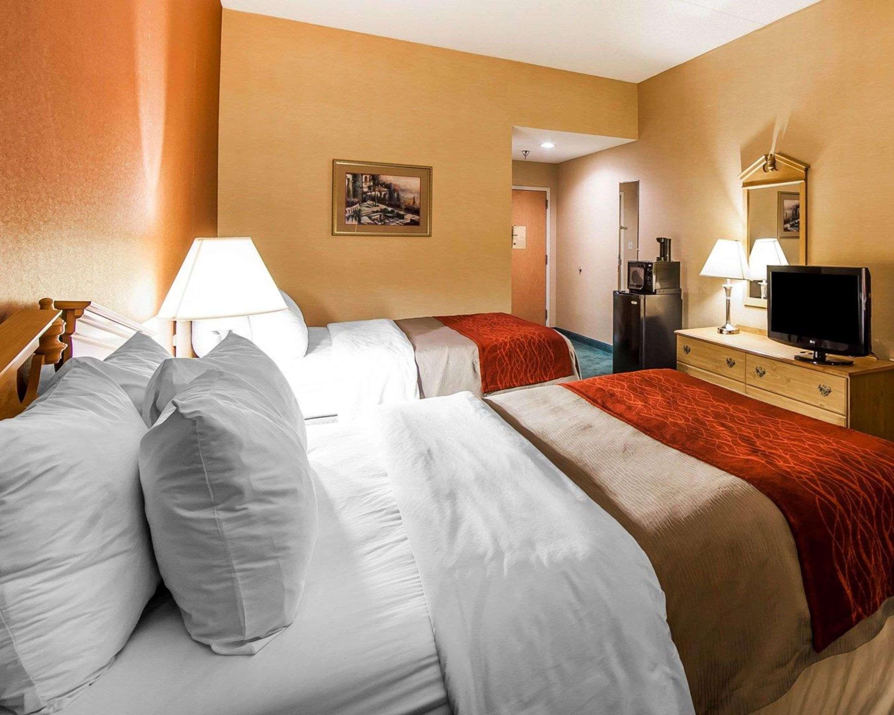 Econo Lodge Ньюпорт Экстерьер фото