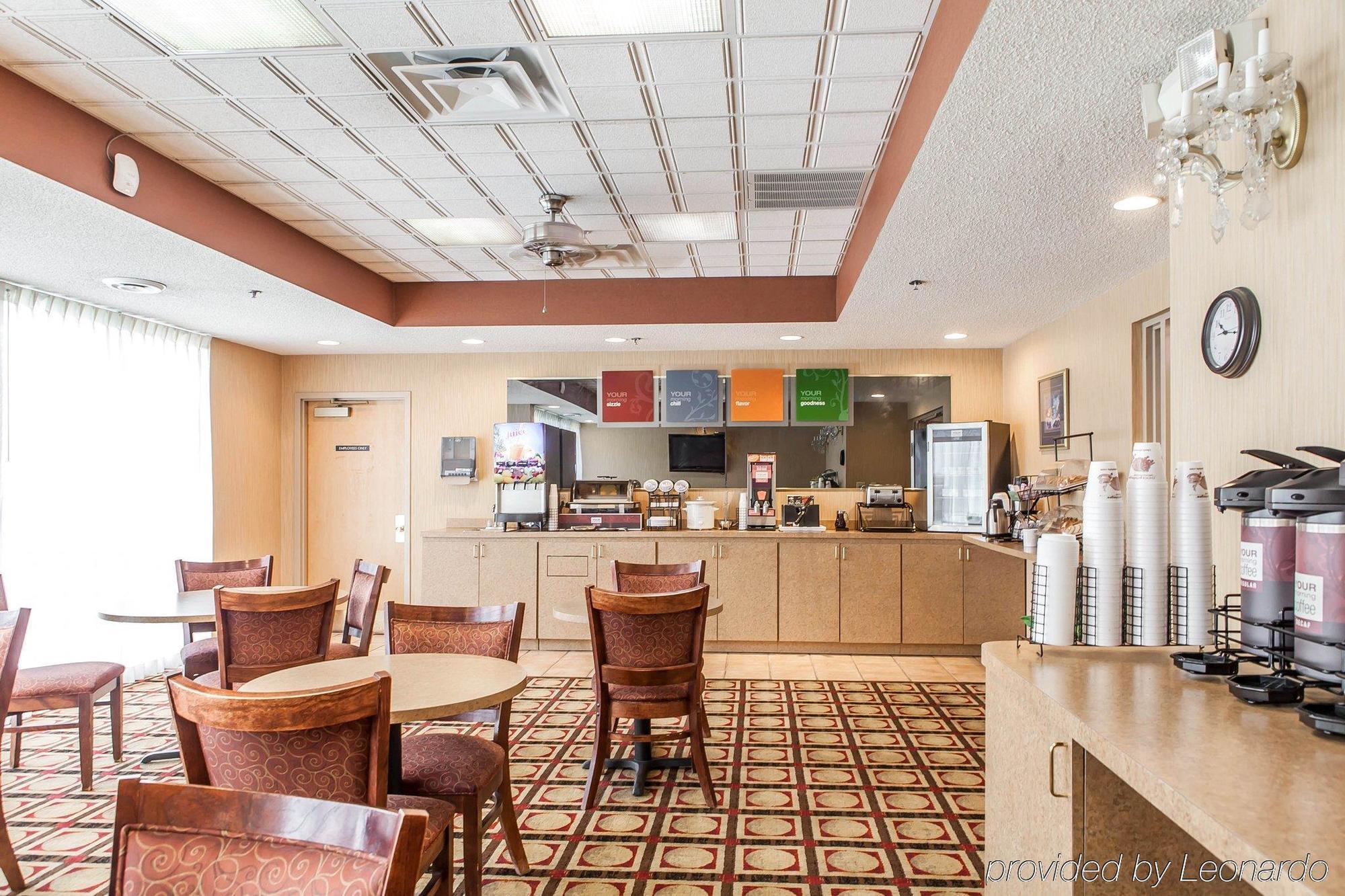 Econo Lodge Ньюпорт Экстерьер фото